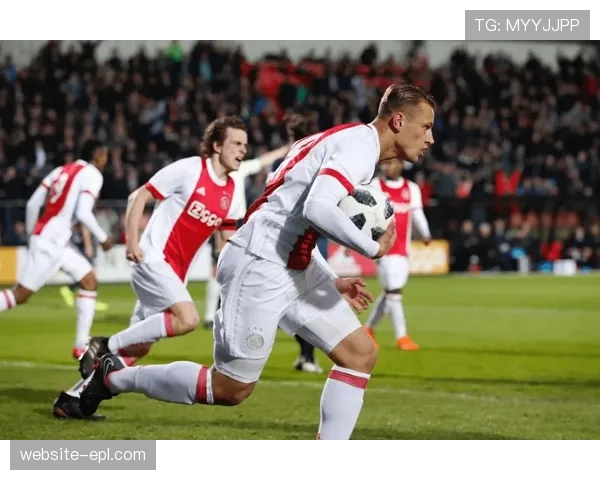 阿贾克斯防守体系崩溃 预期失球值高居联赛倒数第三