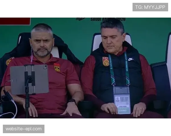 阿坎吉赛后表示迪马尔科左脚技术可排合作队友前三